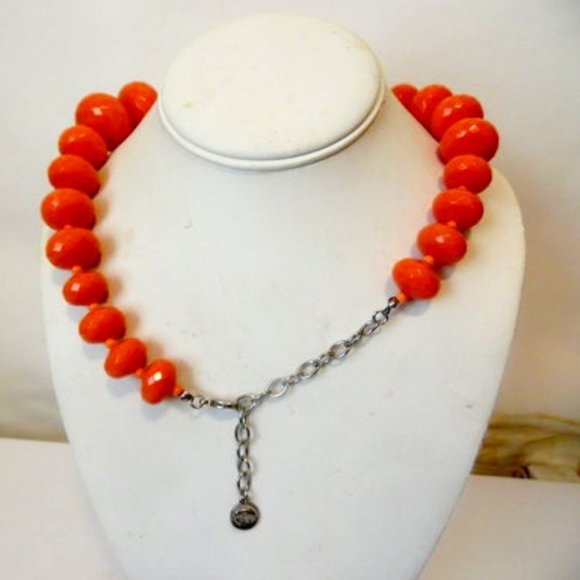 R. J. Graziano Coral Color Stone Necklace Size 16-1/2 Inch - Picture 6 of 8